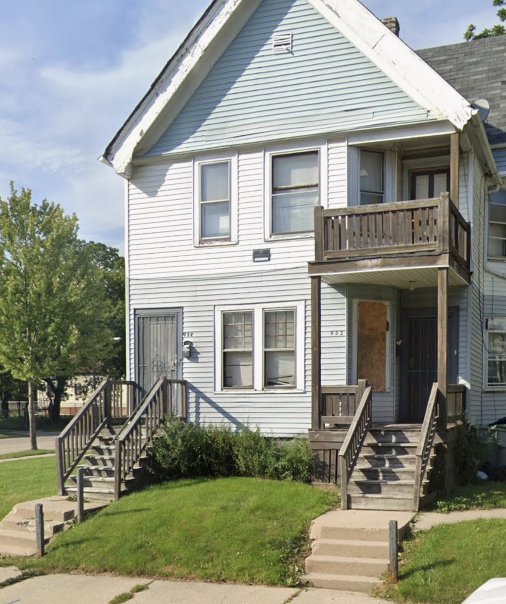 934 West Chambers Street